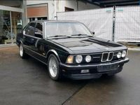 Gebraucht BMW 735 218 PS (160 kW) 1985 Schwarz Limousine