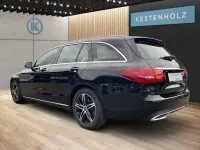 Gebraucht Mercedes C300 Avantgarde 245 PS (180 kW) 2019 Lack obsidianschwarz Kombi