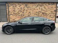 Gebraucht Tesla Model 3 Long Range RWD 239 kW (325 PS) 2019 Schwarz Limousine