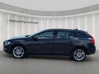 Gebraucht Volvo V60 Business Edition 150 PS (110 kW) 2016 Grau Kombi
