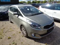 Gebraucht Kia Carens 135 PS (99 kW) 2017 Silber Van / Kleinbus