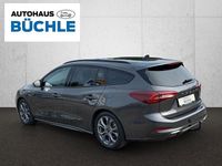 Gebraucht Ford Focus ST-Line X 155 PS (114 kW) 2024 Grau Limousine