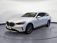 Neu BMW 520 Sport Line 197 PS (144 kW) 2025 Weiß Kombi
