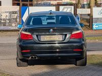 Gebraucht BMW 523 Sport Line 190 PS (139 kW) 2009 Schwarz Limousine