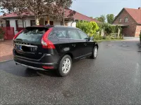 Gebraucht Volvo XC60 Summum 150 PS (110 kW) 2015 Schwarz SUV
