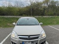Gebraucht Opel Astra 90 PS (66 kW) 2010 Beige Kleinwagen