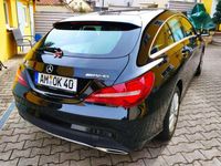 Gebraucht Mercedes CLA180 Shooting Brake 122 PS (89 kW) 2016 Schwarz Kombi