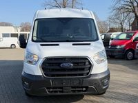 Gebraucht Ford Transit Trend 131 PS (96 kW) 2022 Weiß Van / Kleinbus