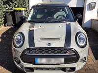 Usado Mini Cooper S 192 HP (141 kW) 2020 Cinzento Citadino