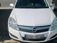 Gebraucht Opel Astra 116 PS (85 kW) 2009 Weiß Kleinwagen