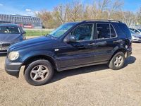 Gebraucht Mercedes ML320 218 PS (160 kW) 1999 Schwarz SUV