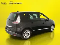 Gebraucht Renault Scenic E-Tech Luxe 140 PS (102 kW) 2012 Silber Van / Kleinbus