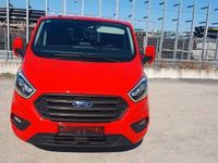 Gebraucht Ford Transit Custom 170 PS (125 kW) 2019 Rot Van / Kleinbus