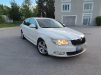 Gebraucht Skoda Superb Comfort 160 PS (117 kW) 2009 Weiß Limousine