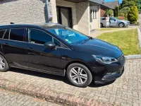 Gebraucht Opel Astra Edition 110 PS (80 kW) 2017 Schwarz Kombi