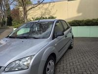 Second-hand Ford Focus 101 CP (74 kW) 2005 Argintiu Hatchback