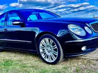 Gebraucht Mercedes E220 Avantgarde 150 PS (110 kW) 2005 Schwarz Limousine