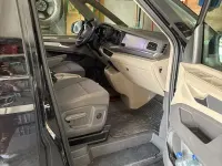 Second-hand VW Multivan Life 150 CP (110 kW) 2023 Negru Monovolum