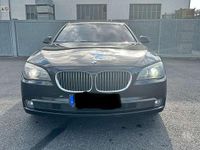 Second-hand BMW 730 245 CP (180 kW) 2011 Berlinǎ