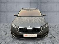 Second-hand Skoda Octavia Ambition 150 CP (110 kW) 2023 Gri Break