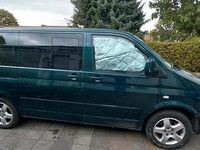 Begagnad VW Multivan 130 HK (95 kW) 2004 Grön Minibuss
