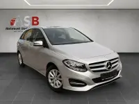 Gebraucht Mercedes B180 Style 122 PS (89 kW) 2015 Silber Kleinwagen