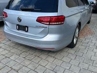 Gebraucht VW Passat 190 PS (139 kW) 2015 Silber Kombi