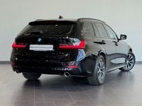 Gebraucht BMW 320 Sport Line 190 PS (139 kW) 2022 Schwarz Kombi
