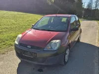 Gebraucht Ford Fiesta 60 PS (44 kW) 2006 Rot Kleinwagen