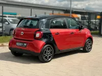 Usata Smart ForFour 71 CV (52 kW) 2015 Nero Utilitaria