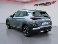 Gebraucht Hyundai Kona 120 PS (88 kW) 2018 Lake silver / mic SUV