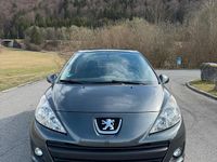 Gebraucht Peugeot 207 Urban Move 73 PS (53 kW) 2011 Grau Coupé