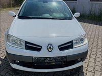 Gebraucht Renault Mégane 111 PS (81 kW) 2009 Weiß Limousine