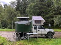 Gebraucht Toyota HiLux 122 PS (89 kW) 2003 Weiß Pickup