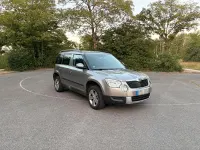 Gebraucht Skoda Yeti 160 PS (117 kW) 2013 Silber SUV