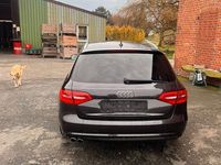 Gebraucht Audi A4 177 PS (130 kW) 2015 Grau Kombi