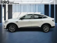 Używany Renault Arkana Evolution 140 KM (102 kW) 2025 Biały SUV
