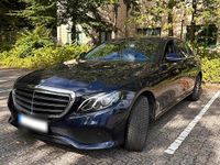 Gebraucht Mercedes E220 194 PS (142 kW) 2016 Blau Limousine