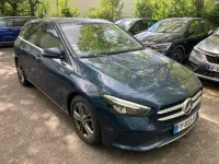Gebraucht Mercedes B200 150 PS (110 kW) 2020 Blau Kleinwagen