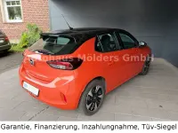 Usata Opel Corsa-e Elegance 100 kW (136 CV) 2020 Arancione Utilitaria