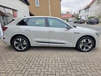 Gebraucht Audi e-tron Advanced Plus 300 kW (408 PS) 2022 Beige SUV