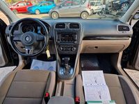 Gebraucht VW Golf Comfortline 102 PS (75 kW) 2009 Deep black perleffekt Limousine