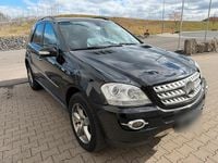 Gebraucht Mercedes ML320 224 PS (164 kW) 2007 Schwarz SUV
