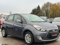Gebraucht Hyundai ix20 Classic 90 PS (66 kW) 2016 Grau Kleinwagen