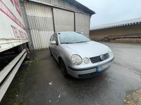Gebraucht VW Polo 64 PS (47 kW) 2003 Grau Kleinwagen