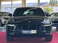 Gebraucht Porsche Macan Turbo Chrono 400 PS (294 kW) 2017 Tiefschwarzmetallic SUV