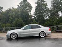 Gebraucht Mercedes E350 Avantgarde 272 PS (200 kW) 2008 Silber Limousine