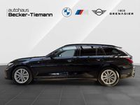 Gebraucht BMW 330 M Sport 286 PS (210 kW) 2025 Saphirschwarz Kombi
