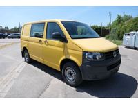 Gebraucht VW T5 84 PS (61 kW) 2010 Ginstergelb r1032 Van