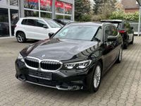 gebraucht BMW 320 i Touring Sport Line|Navi|Live Plus|LED|HUD|